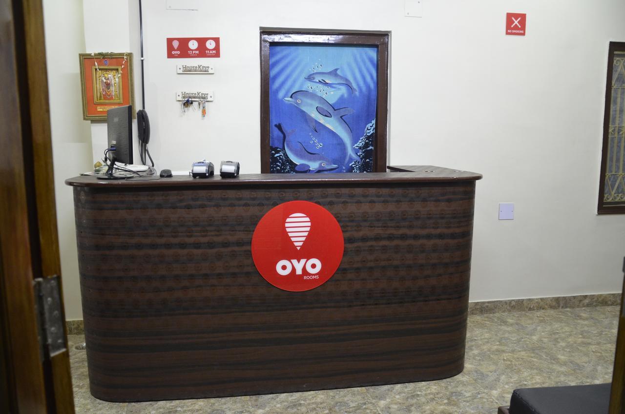 Oyo 7622 Varanasi Stays Exterior foto